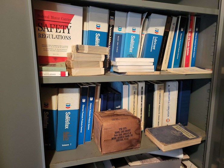 contents-of-two-shelves-image-1