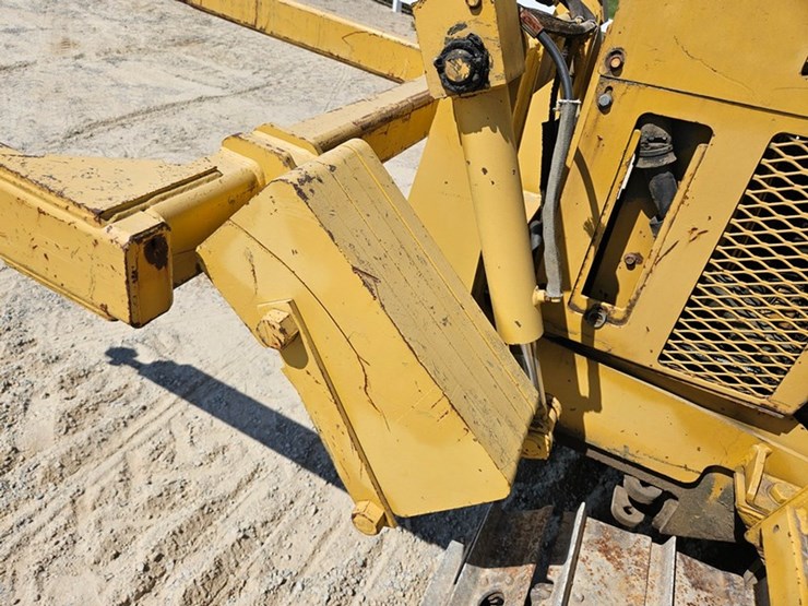john-deere-18-image-11