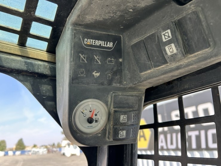caterpillar-259b-image-24