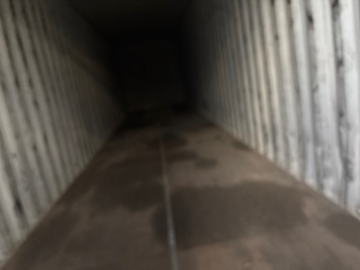 #1233-•-40ft-shipping-container-image-5