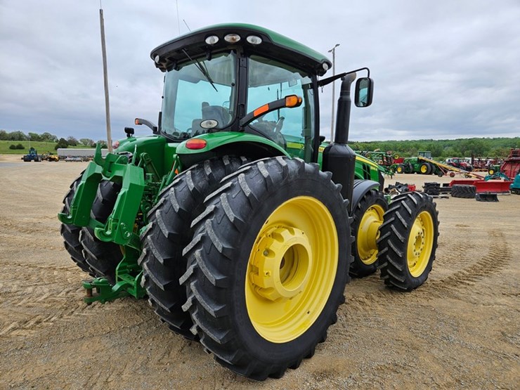 2013-john-deere-8335r-image-5