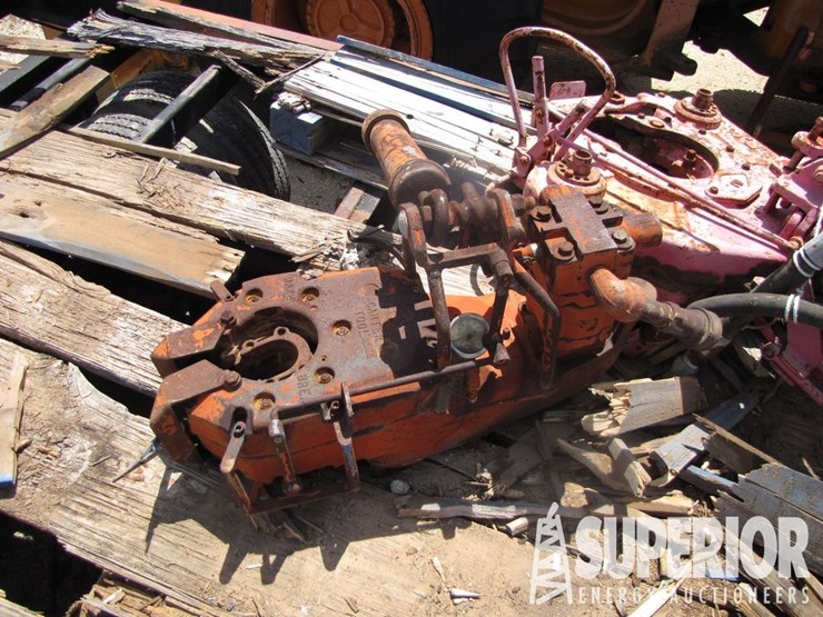 massey-ferguson-8-image-2