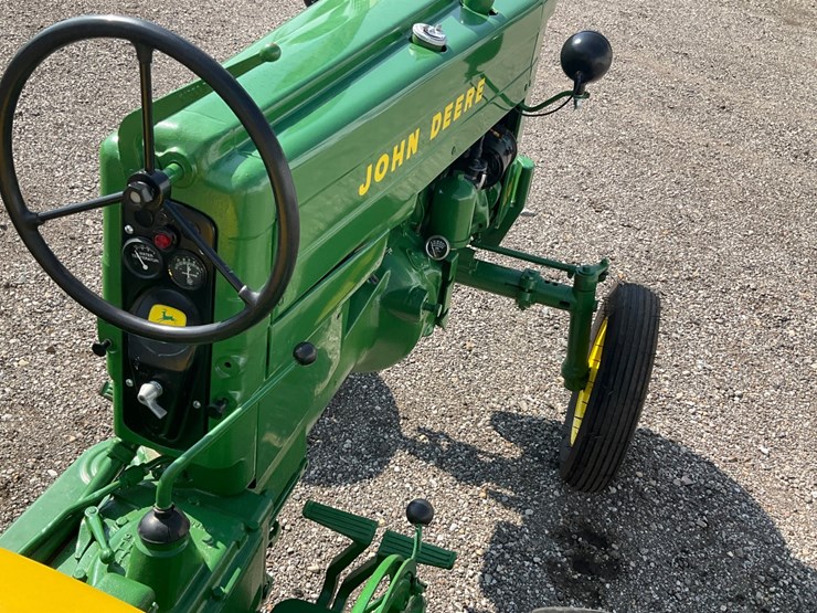1956-john-deere-420-image-23