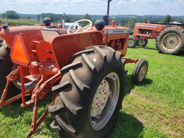 1960-allis-chalmers-d15-series-ii-image-5