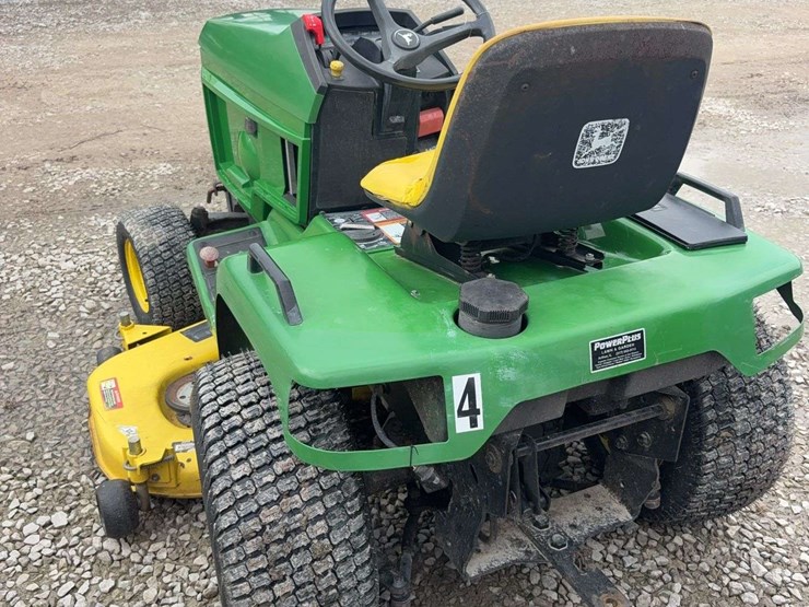 john-deere-425-image-6
