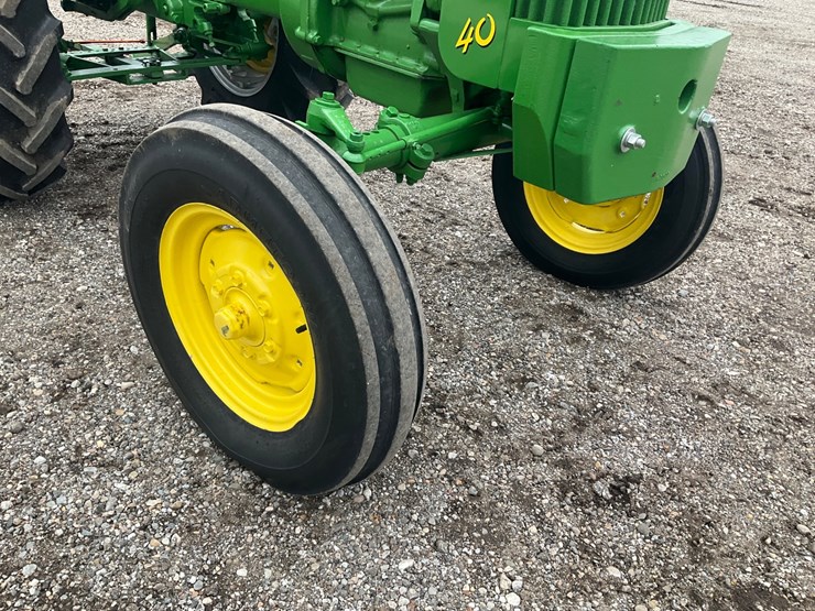1953-john-deere-40-image-10