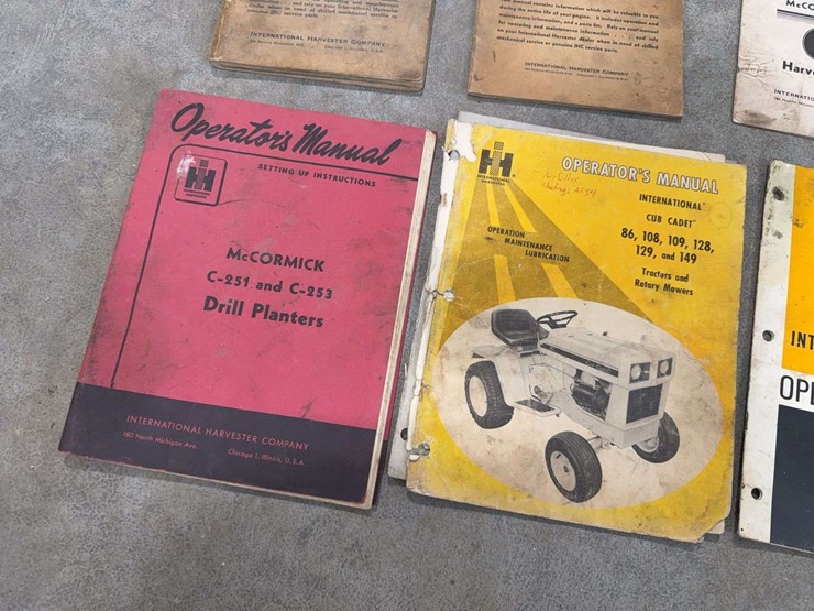 international-harvester-literature-lot-assortment-image-5