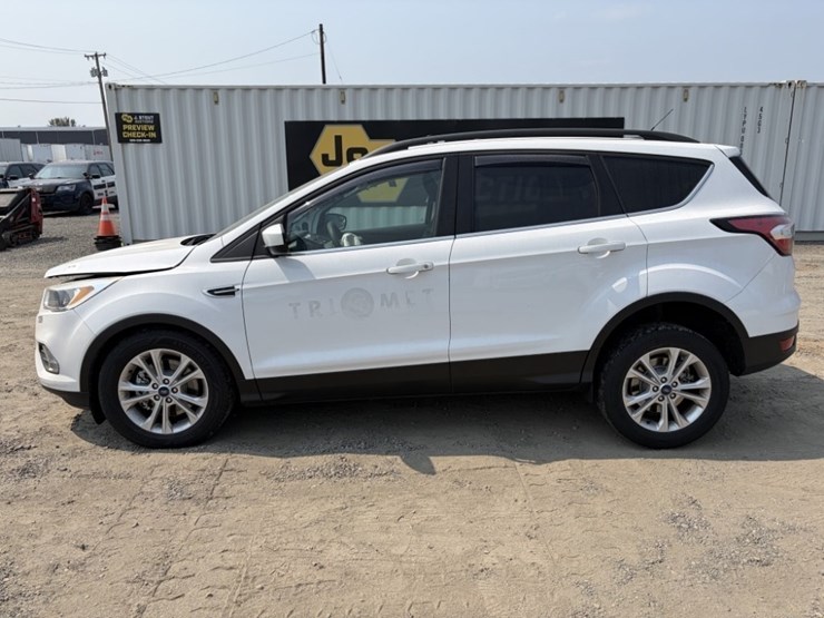 2018-ford-escape-se-image-7