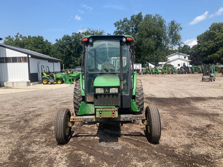 2004-john-deere-5220-image-8