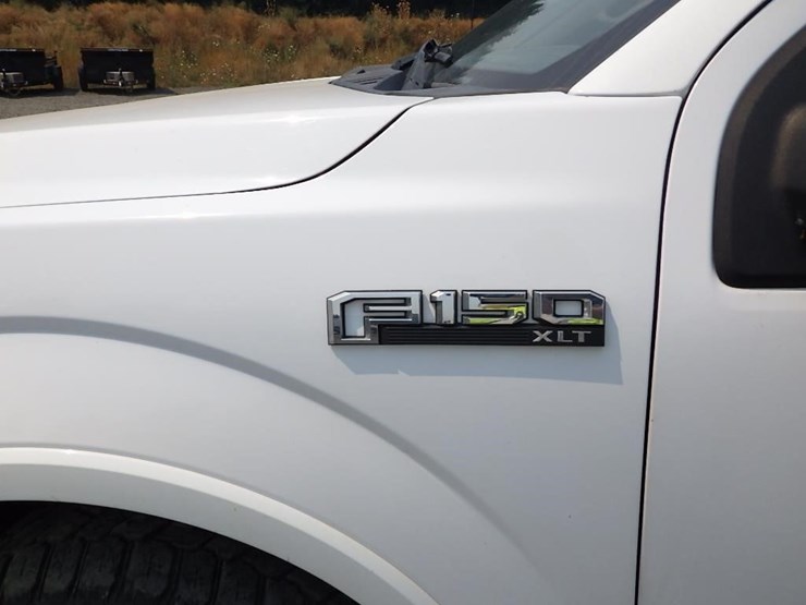2016-ford-f150-image-12