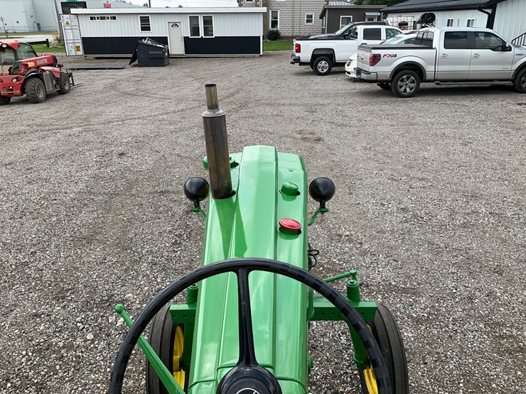 1957-john-deere-320-image-24