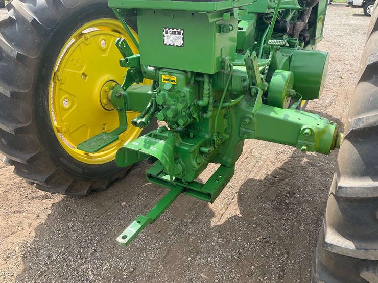 1954-john-deere-60-image-16