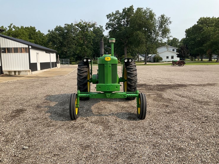 1959-john-deere-630-image-8