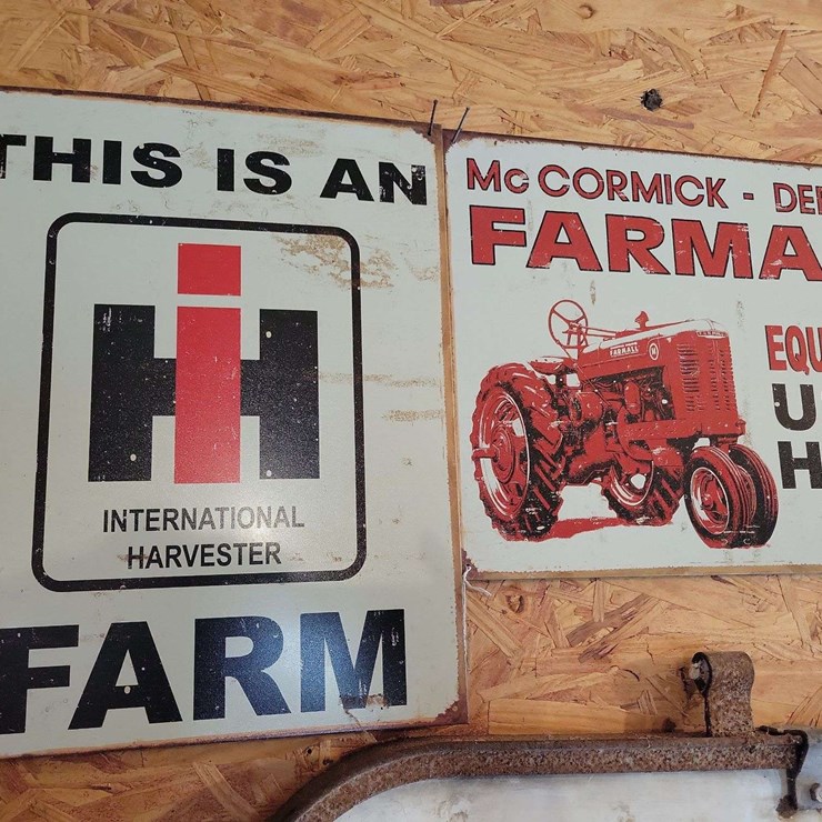 Reproduction International Harvester Signs
