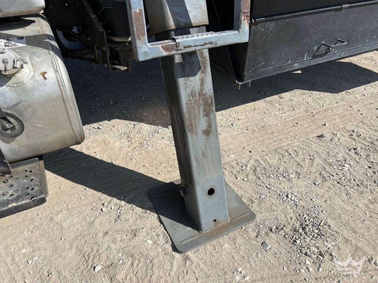 2019-ford-f750-image-19