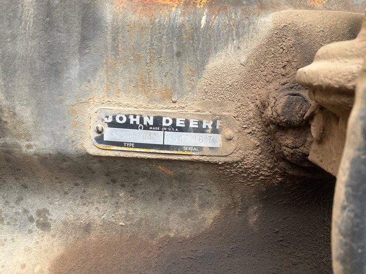 john-deere-444-image-19