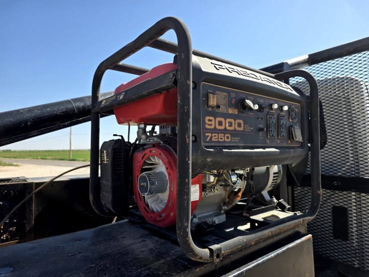 2009-international-durastar-4300-image-14