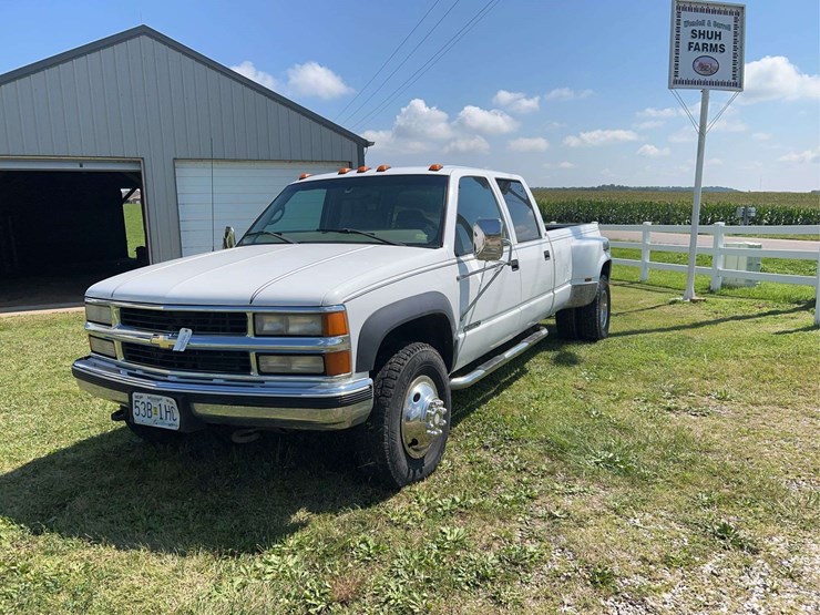 2000-chevrolet-3500-image-1