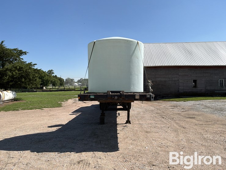 1995-daco-f25tar4595-t/a-spread-flatbed-trailer-w/tanks-image-2
