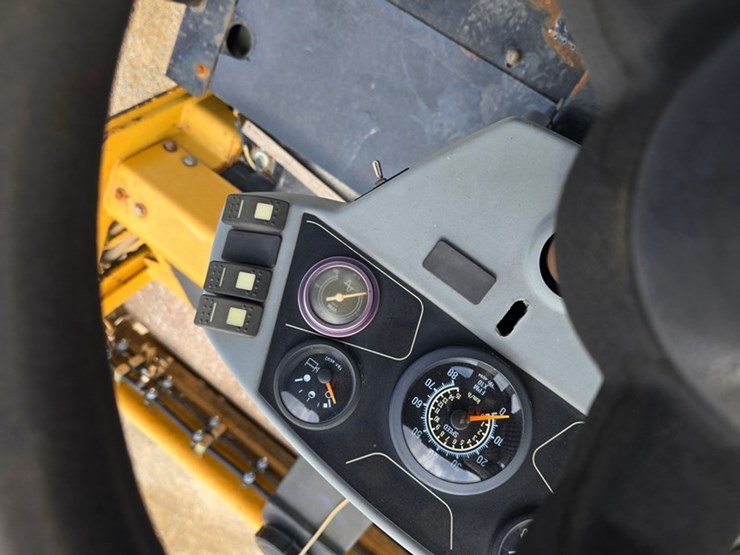 caterpillar-cb54xw-image-34