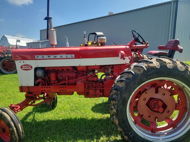 1959-farmall-560-diesel-image-6