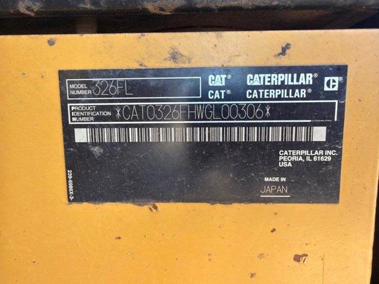 2015-caterpillar-326fl-image-14