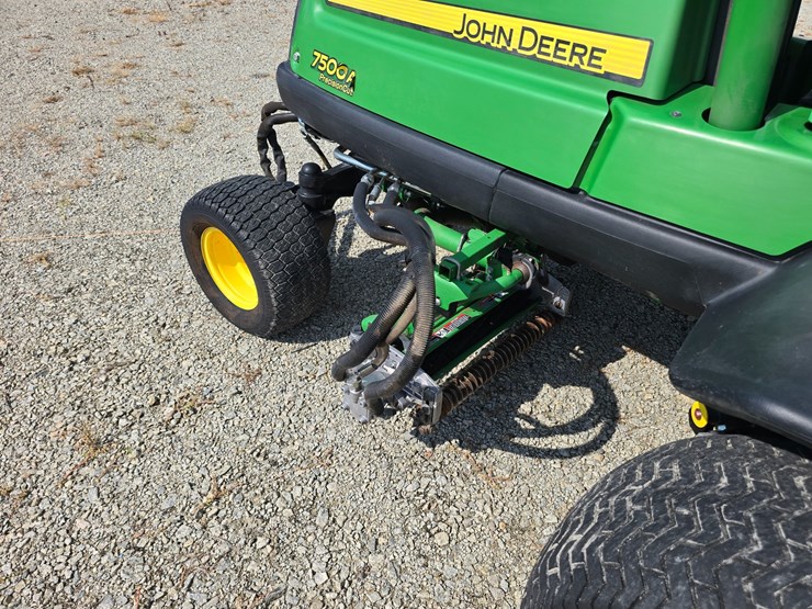 2016-john-deere-7500a-image-28