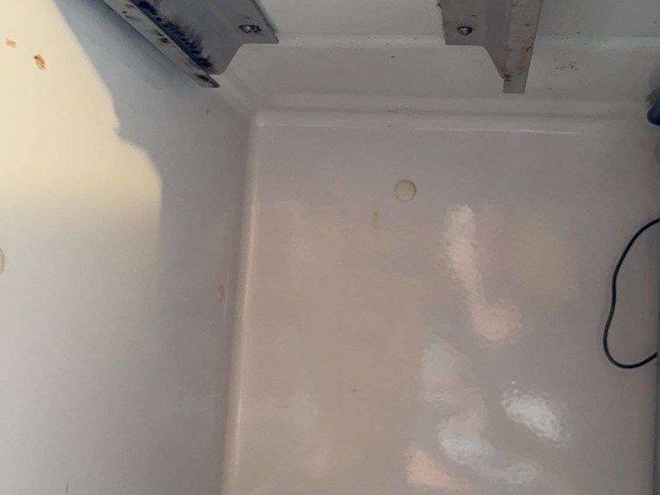 international-harvester-ua-87-refrigerator-image-14