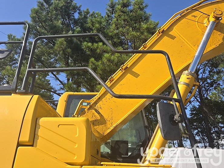 2020-komatsu-pc360-lc-11-image-18