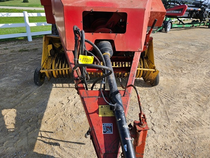 2000-new-holland-2000-image-11