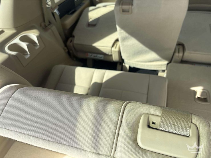2016-ford-expedition-image-13