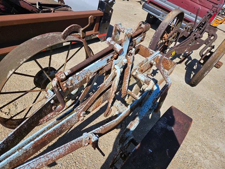 #98-•-pull-type-tile-plow-image-12