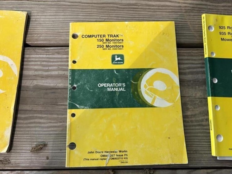 john-deere-150-image-1