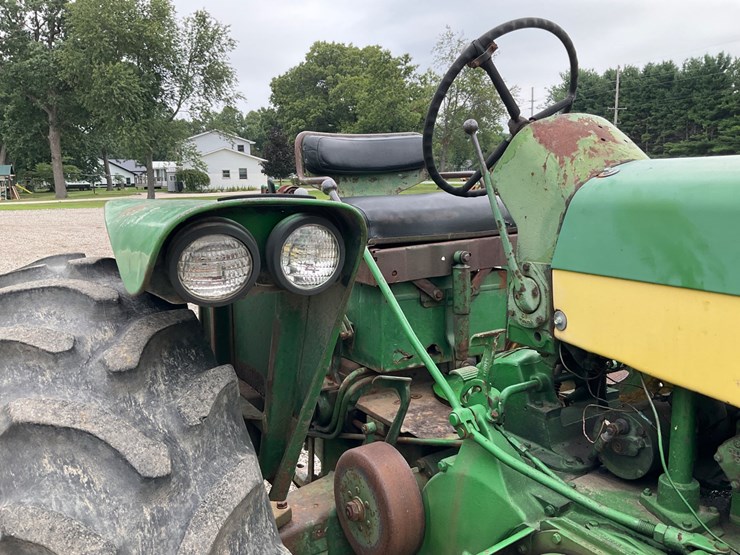 1961-john-deere-730-image-13