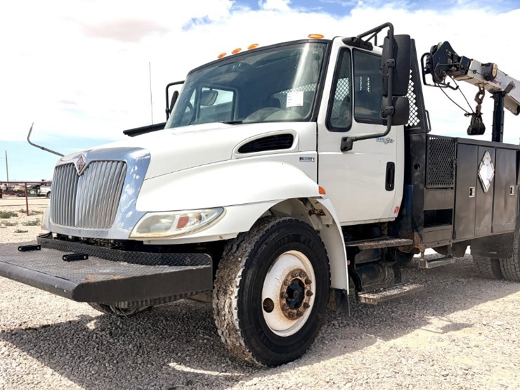 2010-international-durastar-4300-image-1