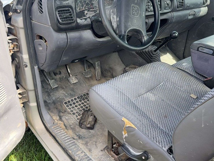 1998-dodge-ram-1500-image-10