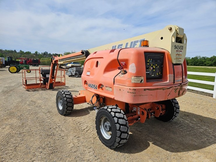 #89-•-jlg-460si-basket-lift-image-3