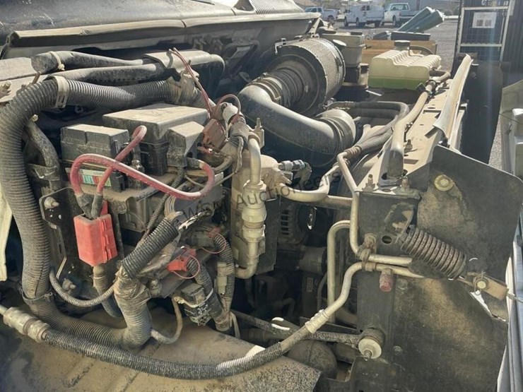 2004-chevrolet-c4500-kodiak-water-truck-image-14