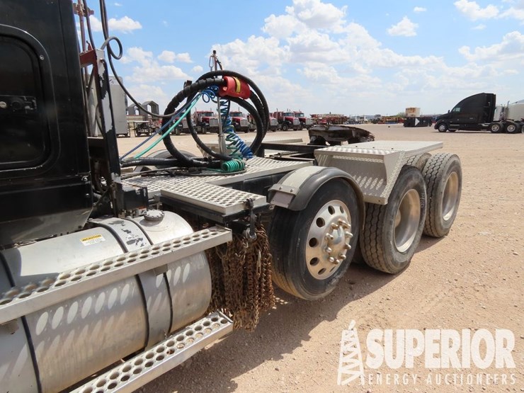 2015-western-star-4900-image-6