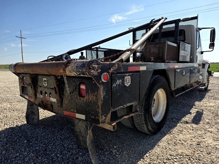 2015-international-durastar-4300-image-5