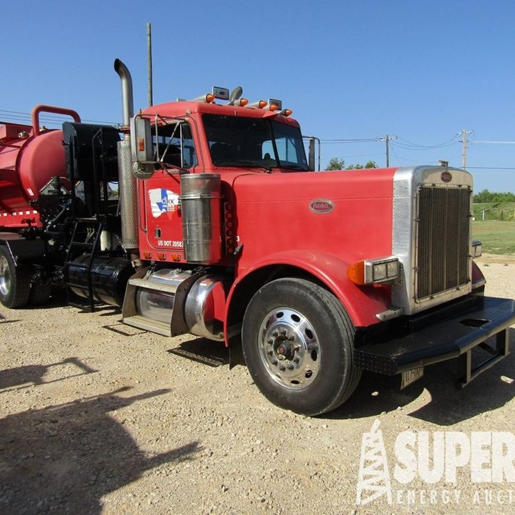 2003 PETERBILT 379