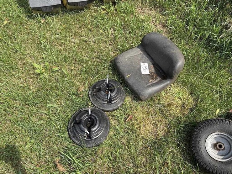 lawn-tractor-wheel-weights-(pair)-image-1