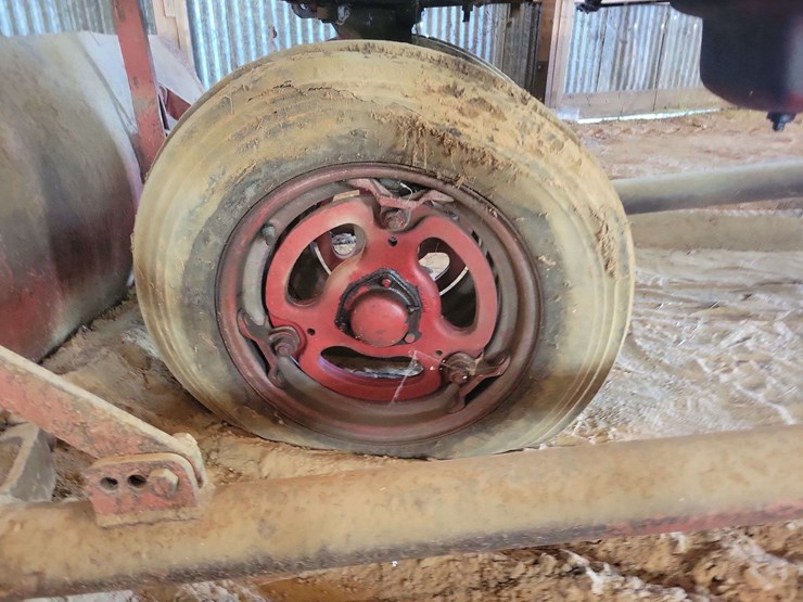 farmall-m-with-servis-blade-image-6
