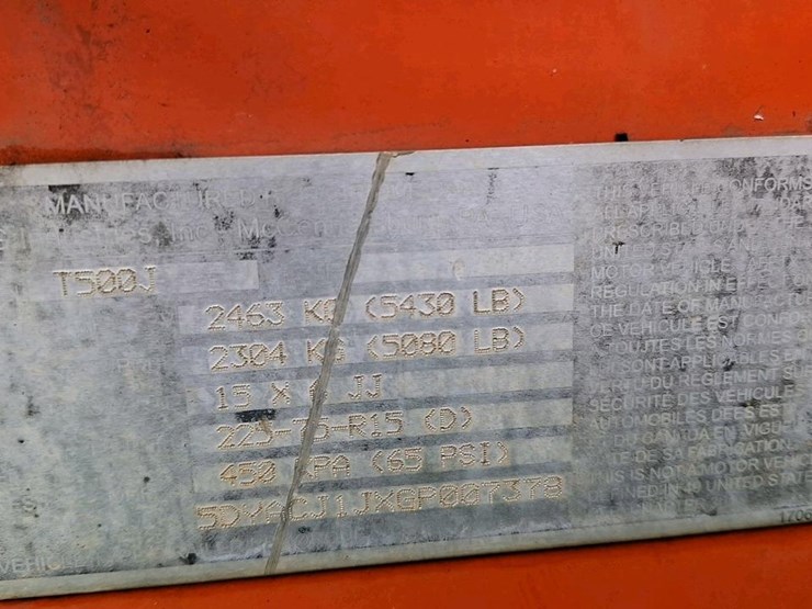 2016-jlg-t500j-image-21