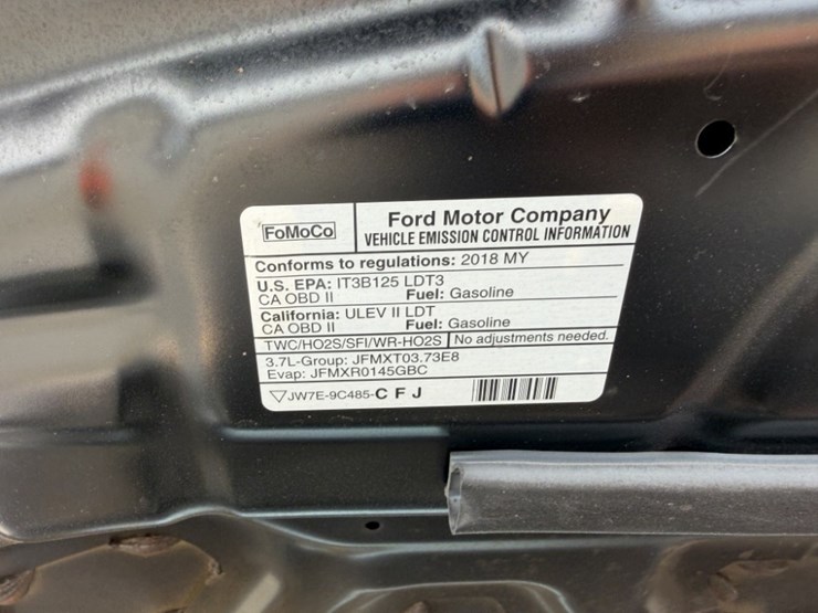 2018-ford-explorer-image-13