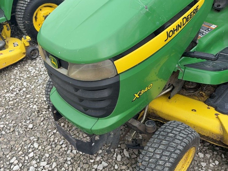 john-deere-x340-image-5
