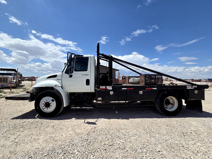 2013-international-durastar-4300-image-8