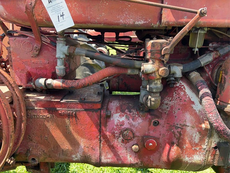 1953-farmall-super-md-image-9