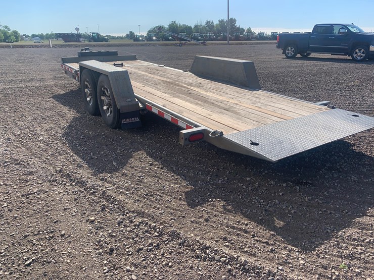 midsota-tilt-bed-trailer-image-7