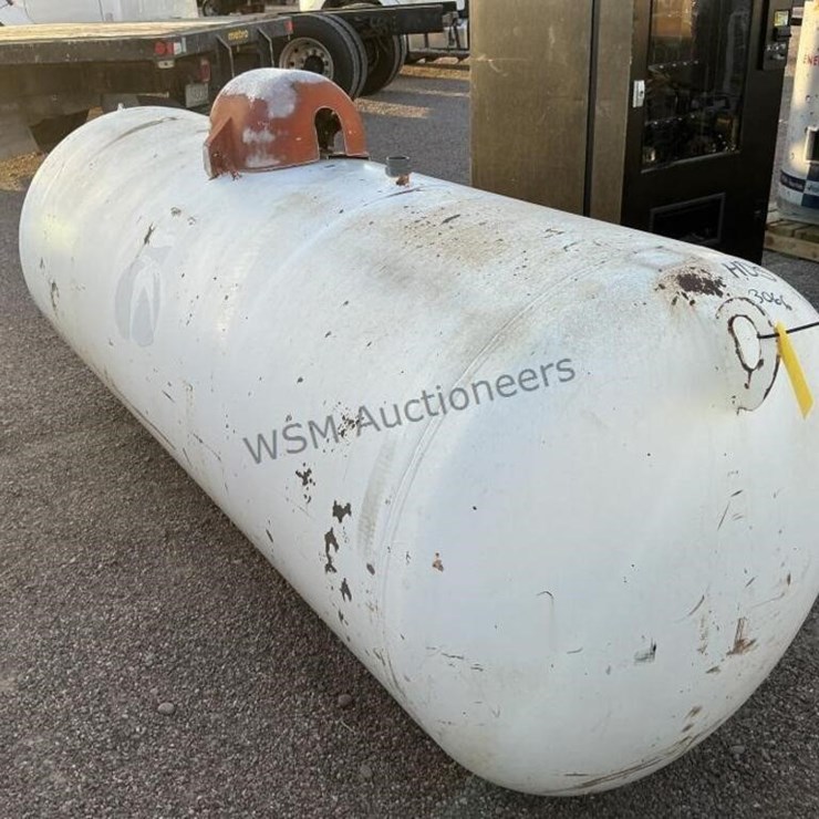 500GAL PROPANE TANK